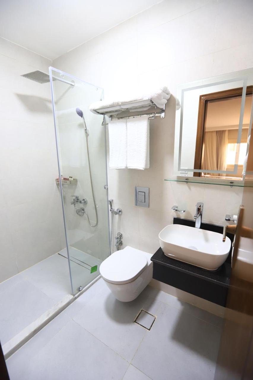 Double or Twin Room with Pyramids View