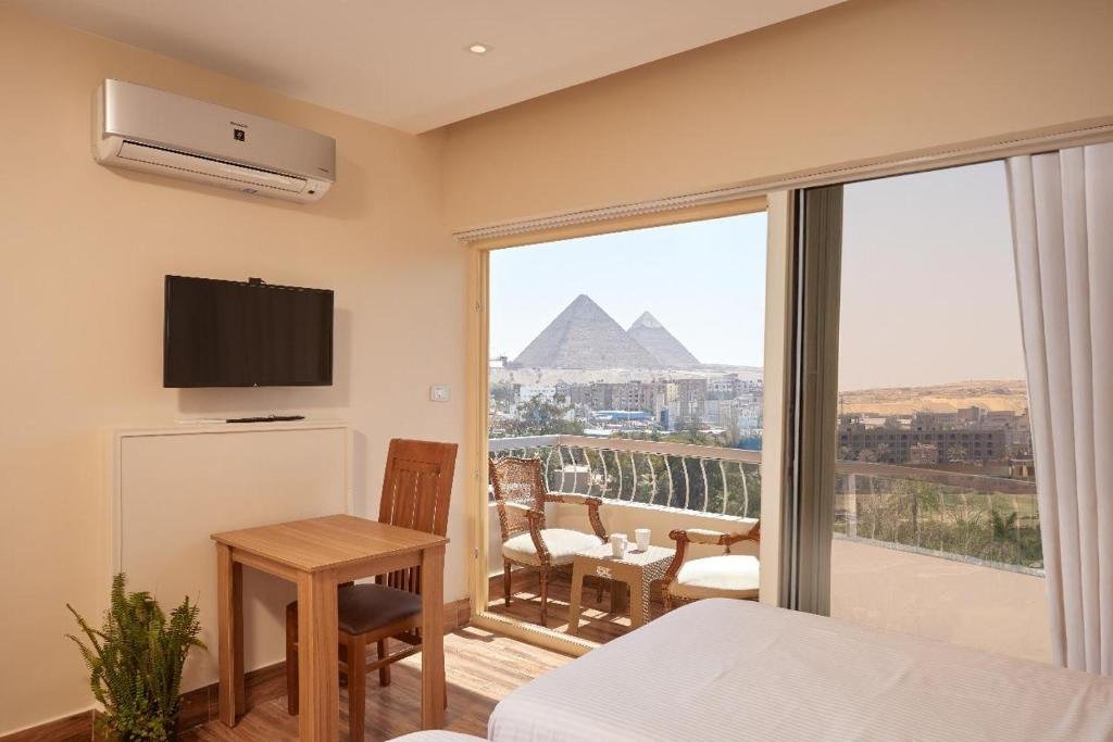 Double or Twin Room with Balcony & Pyramids View